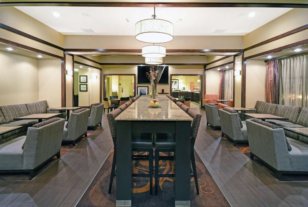 Hampton Inn Beloit Buitenkant foto